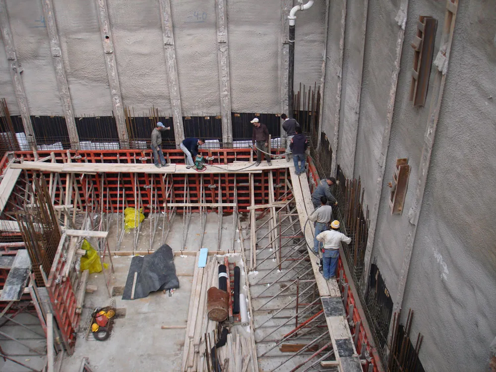 Concreting of the 4th-basement walls and columns